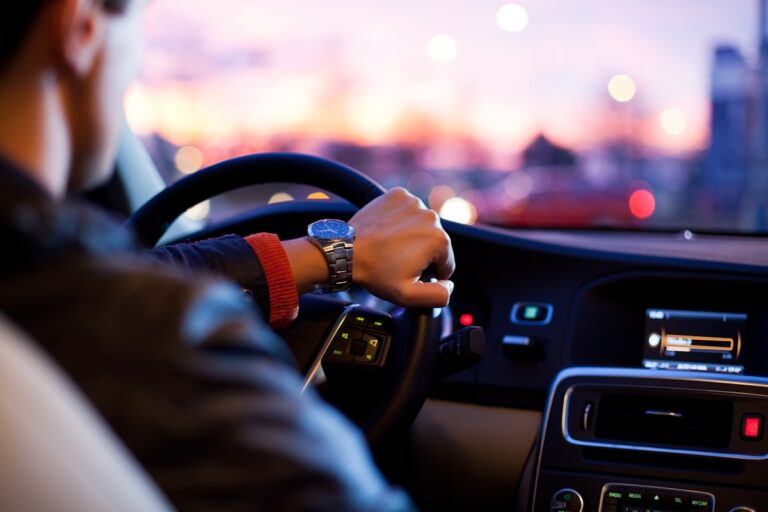 E-hailing Loans in South Africa: Finance for Uber, Bolt and inDrive Drivers