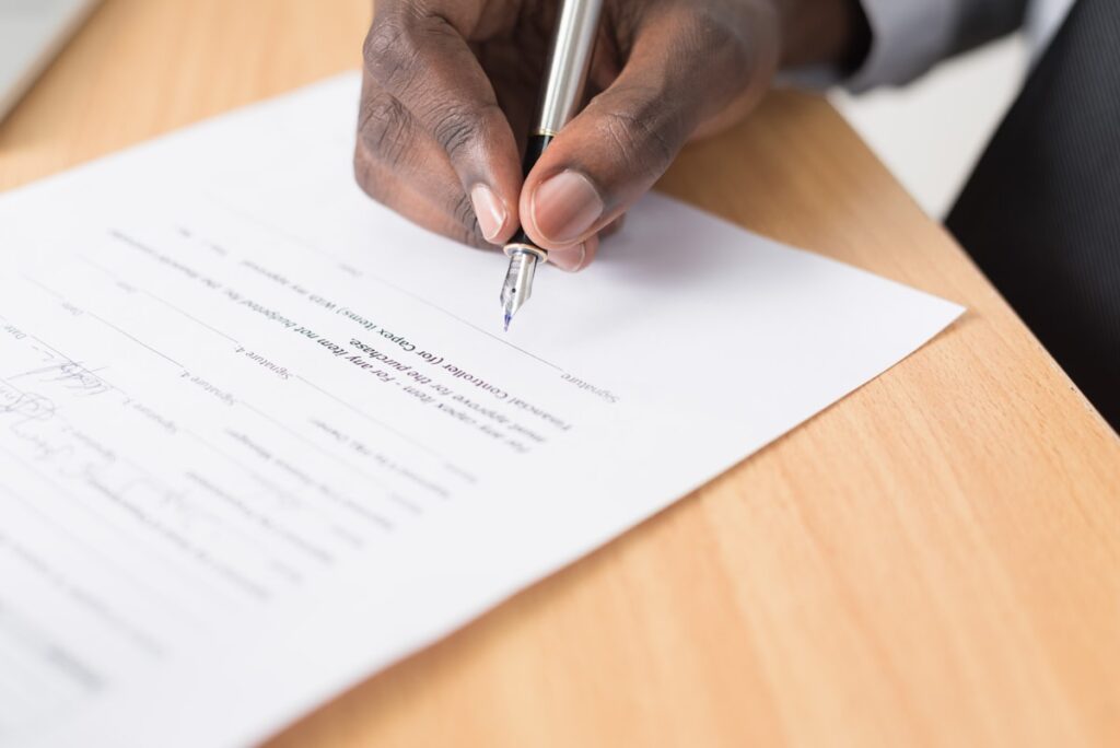 Applying for a same day loan without payslip safely