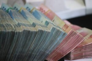 Mashonisa vs Registered Lender: The Real Cost, Compared