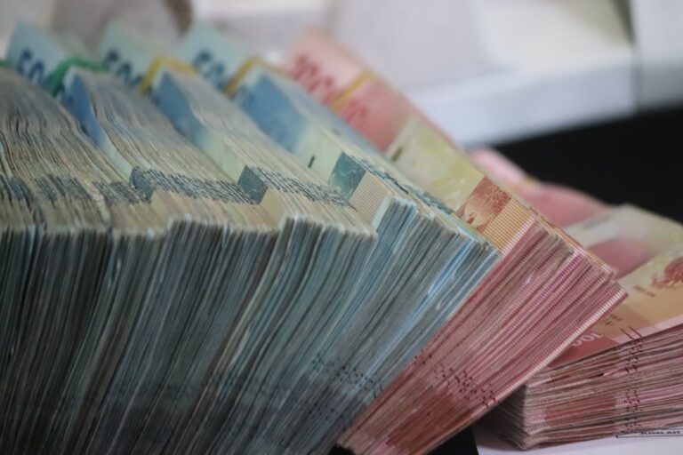 Mashonisa vs Registered Lender: The Real Cost, Compared