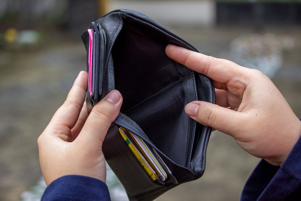 Empty wallet and hands, the moment a R1000 loan starts to look tempting
